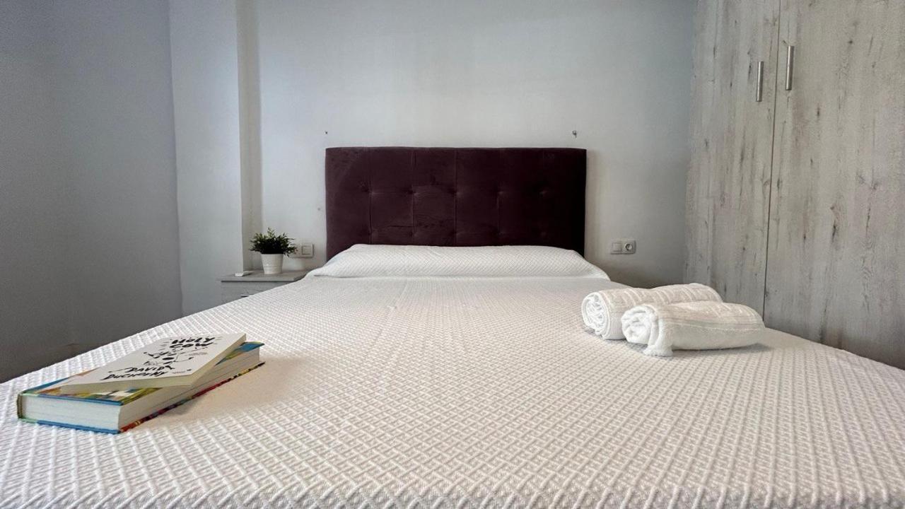 Piso Compartido Delyrent Acosta Hostel Jaen Ngoại thất bức ảnh