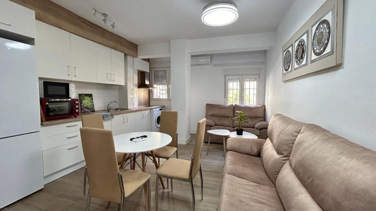 Piso Compartido Delyrent Acosta Hostel Jaen Ngoại thất bức ảnh