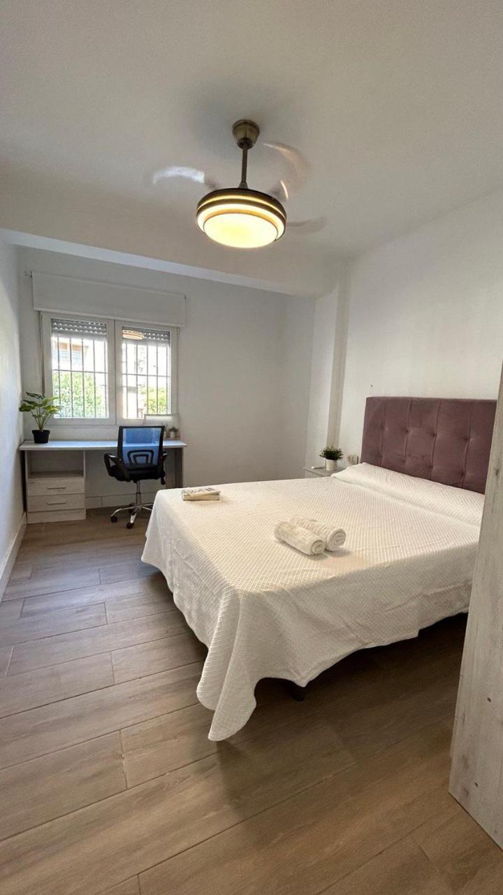 Piso Compartido Delyrent Acosta Hostel Jaen Ngoại thất bức ảnh
