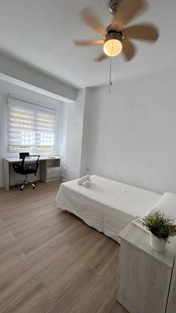Piso Compartido Delyrent Acosta Hostel Jaen Ngoại thất bức ảnh