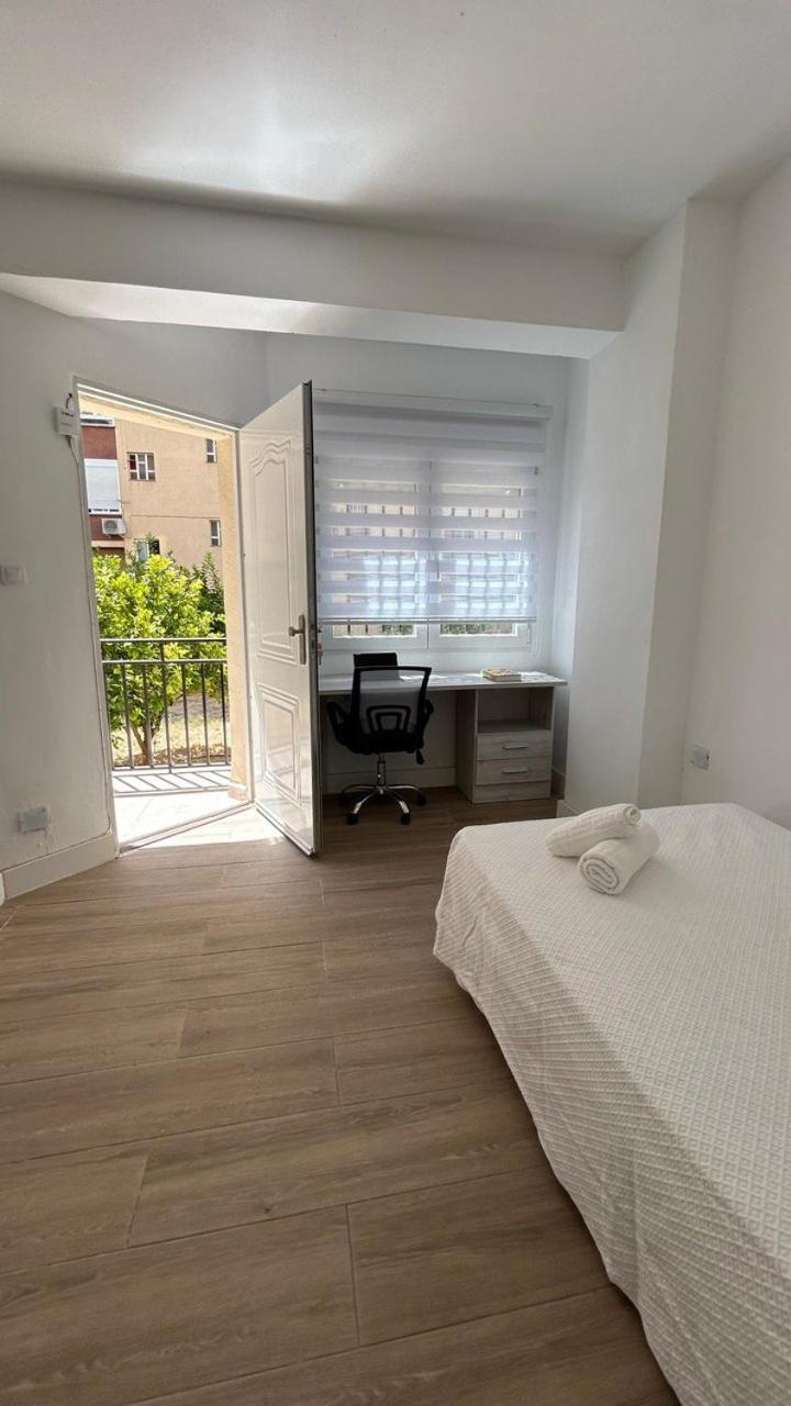 Piso Compartido Delyrent Acosta Hostel Jaen Ngoại thất bức ảnh